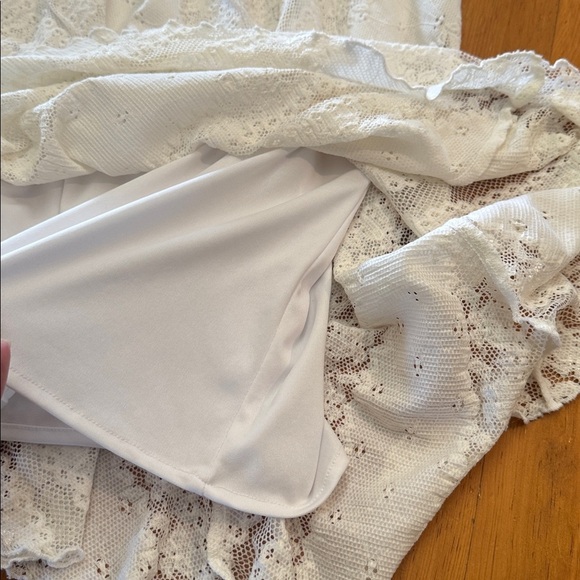 White Sleeveless Dress by Dressbarn - Picture 7 of 13